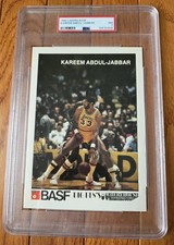 PSA 7 1982-83 BASF Kareem Abdul-Jabbar Los Angeles Lakers Jugador Más Valioso NBA Gran Tamaño 5x7