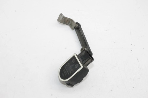 MERCEDES-BENZ S W222, V222, X222 Niveausensor vorne links A2229050503 28965058