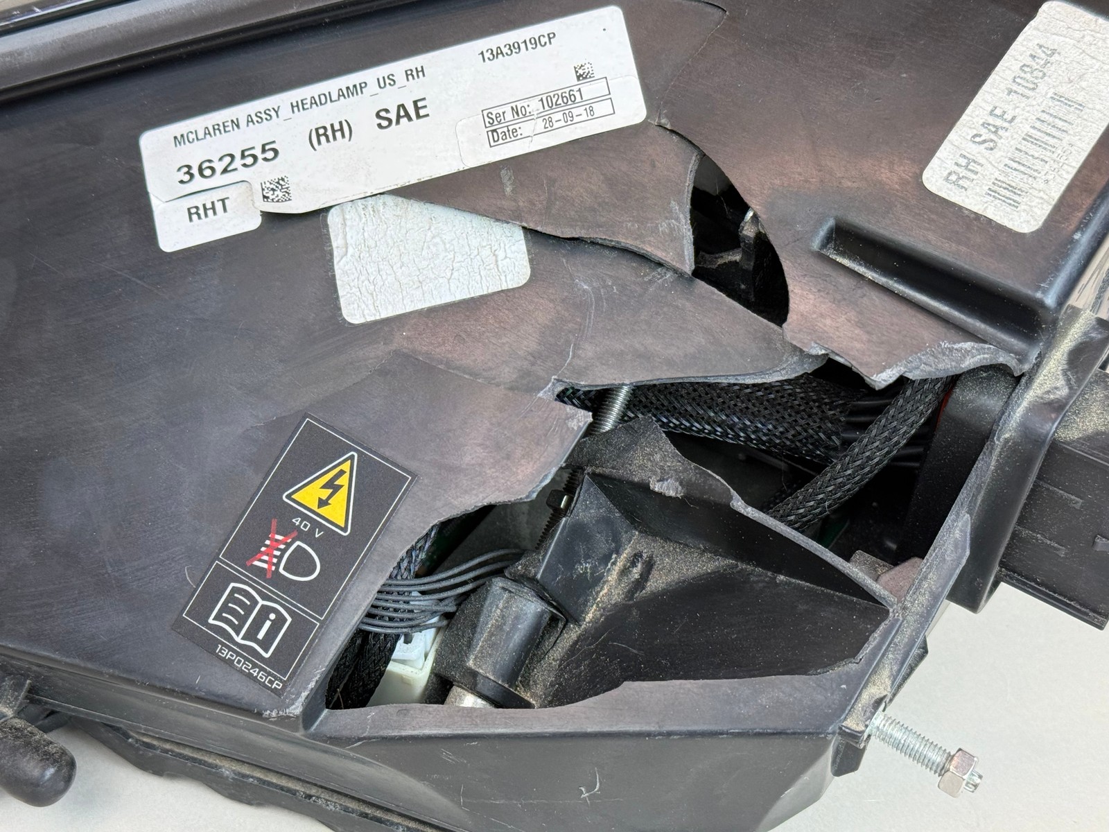 McLaren 570S 2016-2021 RIGHT Headlight P/N 13A3919CP