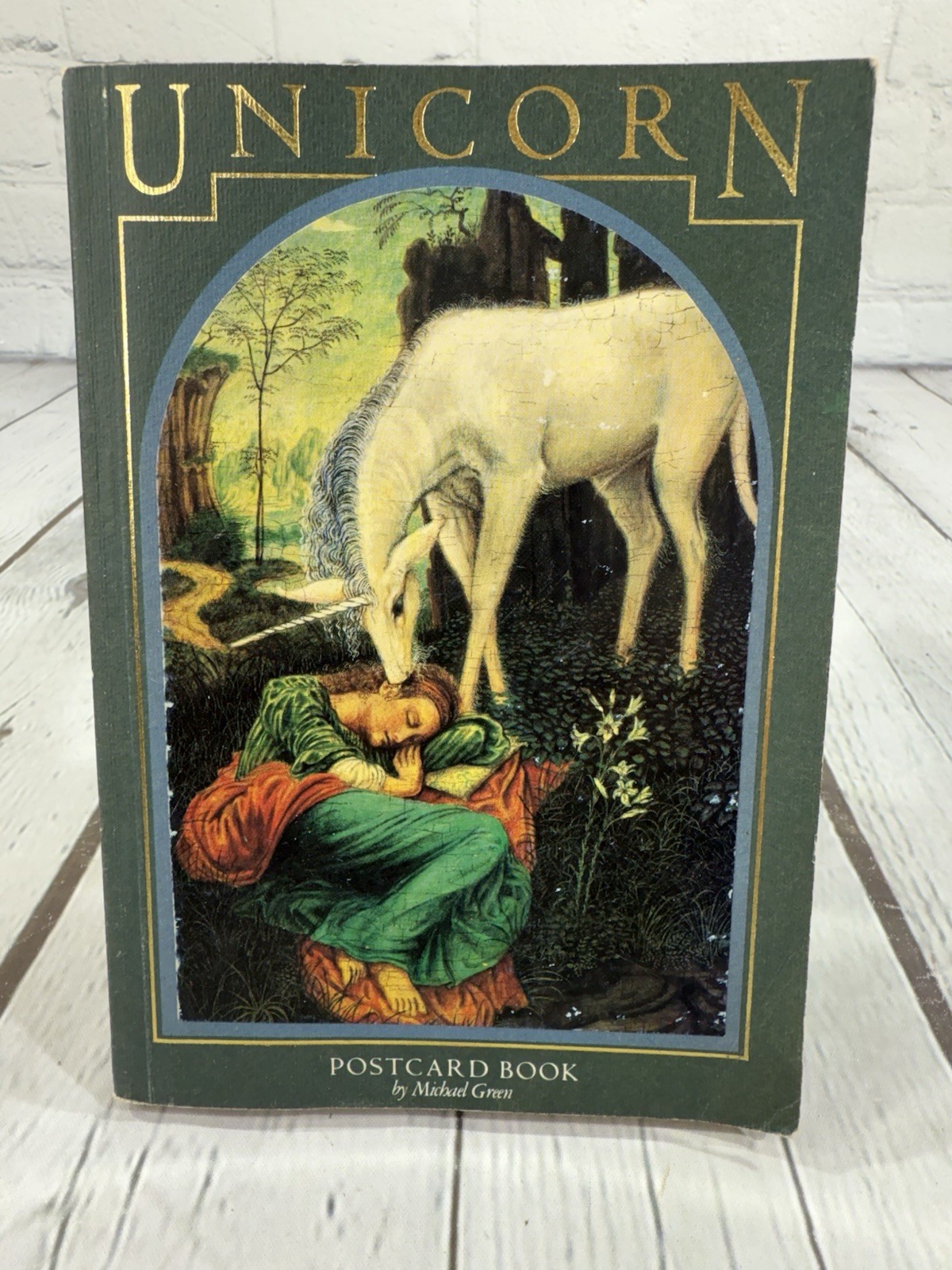 UNICORN POSTCARD BOOK By Michael Green Vintage 1986  *Great Condition*
