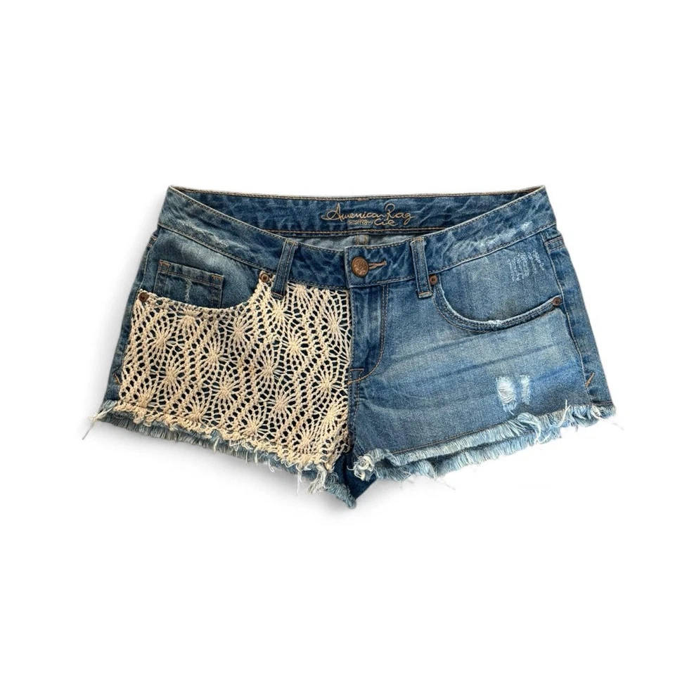 y2k de colección. Pantalones cortos American Rag crochet tejido corte deshilachado talla 5. Foto 3 de 4