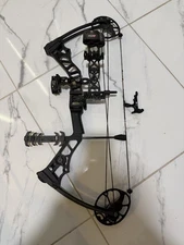 Mission by Mathews compound bow