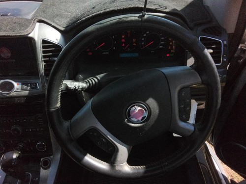 HOLDEN CAPTIVA 7 CG 01/2011-09/2015 STATION WAGON LEFT HEADLAMP GREY SURROUND - Picture 10 of 12
