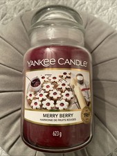 Image of VHTF Yankee Candle Large Jar Merry Berry 2021