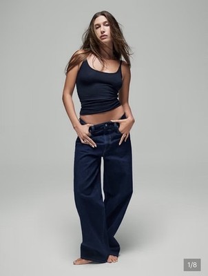 Gap Hailey Bieber Women's extra baggy Jeans midnight indigo size 29- Regular