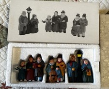 VINTAGE DEPT 56 CAROLERS HERITAGE VILLAGE COL...