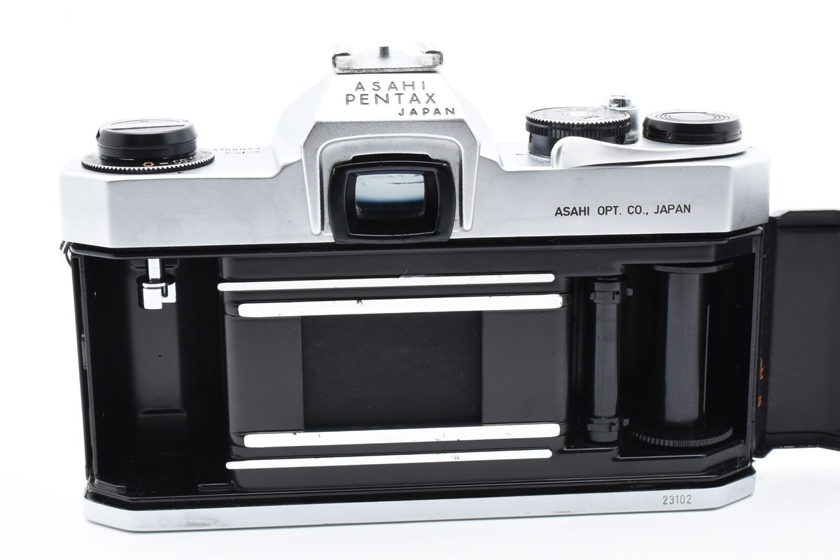 Pentax SPOTMATIC SP w/ SUPER TAKUMAR 55mm F/1.8 [Excellent+5