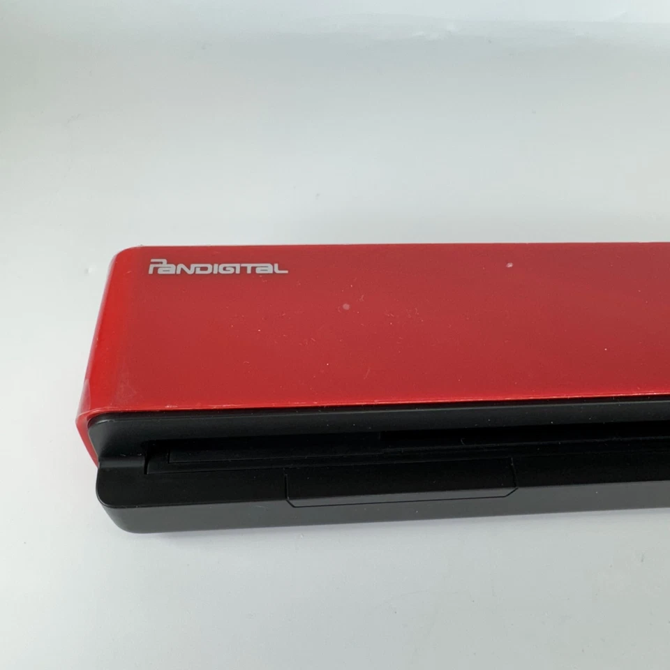 Pandigital PANSCN06R Personal Photo Scanner/Converter Handheld Red USB 600 DPI - Image 2 of 4