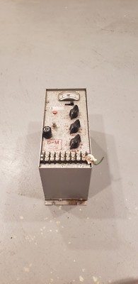 D-M 102.5 CONTROL DOOR-MAN 