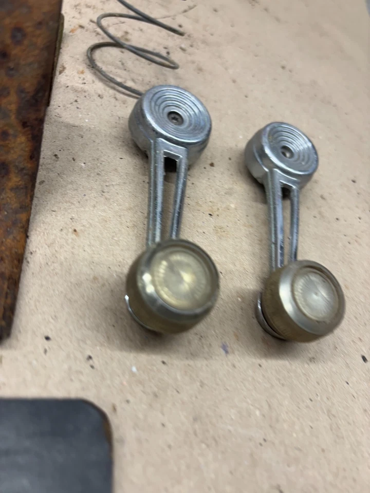 Lote de par de palancas de pestillo de puerta Bronco 1980-1997 Ford f150 f250 f350 Foto 2 de 4