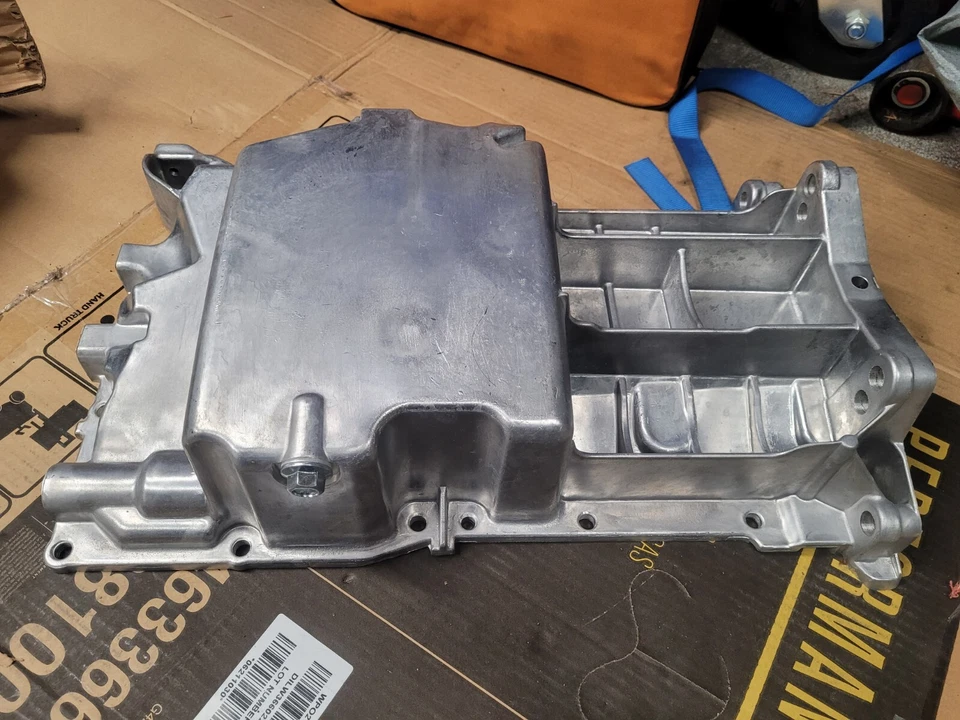 Pontiac G5 2007-10 (2,2 L) cárter de aceite del motor  Foto 3 de 4