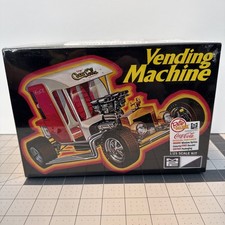 MPC 1/25 Scale Coca-Cola Vending Machine Custom Truck Plastic Model Kit Sealed