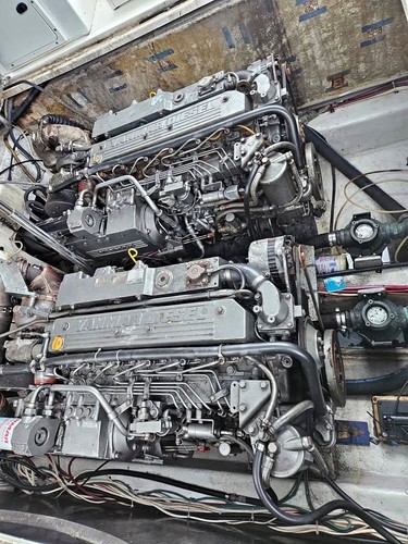 Yanmar 6LYA-STE  , 350 HP Marine Diesel Engine  Pair 90 day warranty