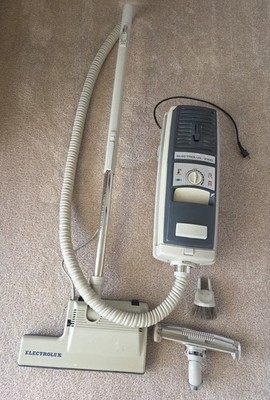 Electrolux 2100 Vacuum Canister, Power Head, Hose, Attachments TESTED WORKS