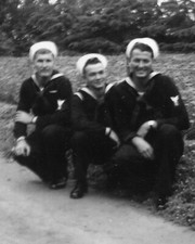 ORIGINAL VINTAGE PHOTO: Navy Sailors Men Male Uniform USN 40's 40s WW2 WWII