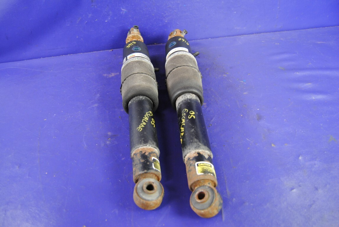 02-06 Escalade Tahoe Suburban Rear Air Ride Shock Absorbers Set Arnott AS-2708