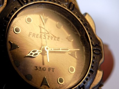 Freestyle Watch Mother of Pearl Face Stainless Steel WR 330 Ft. Works Freestyle | Accessories | Freestyle Watch Mother Of Pearl  main image 4