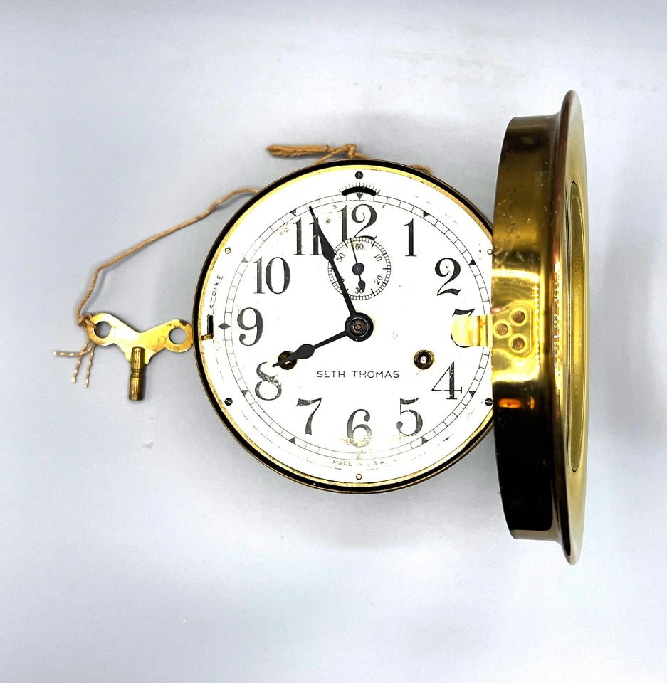 Antiguo reloj marítimo de barco de latón + llave de Seth Thomas EE. UU. circa 1910 Foto 4 de 4