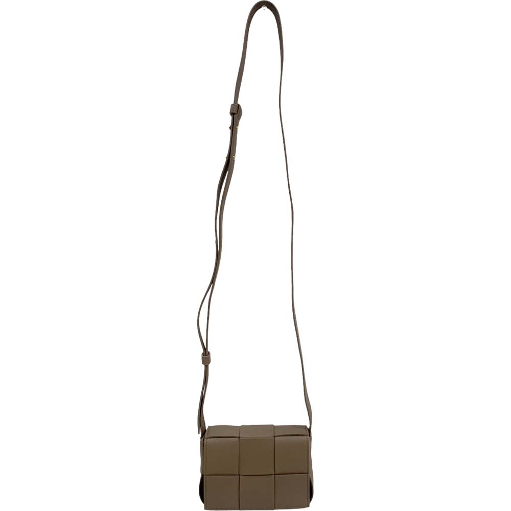 Bottega Veneta 666688 VWAY 12560 Candy Cassette ShoulderBag Bottega Veneta 666688 VWAY 12560 Candy Cassette ShoulderBag