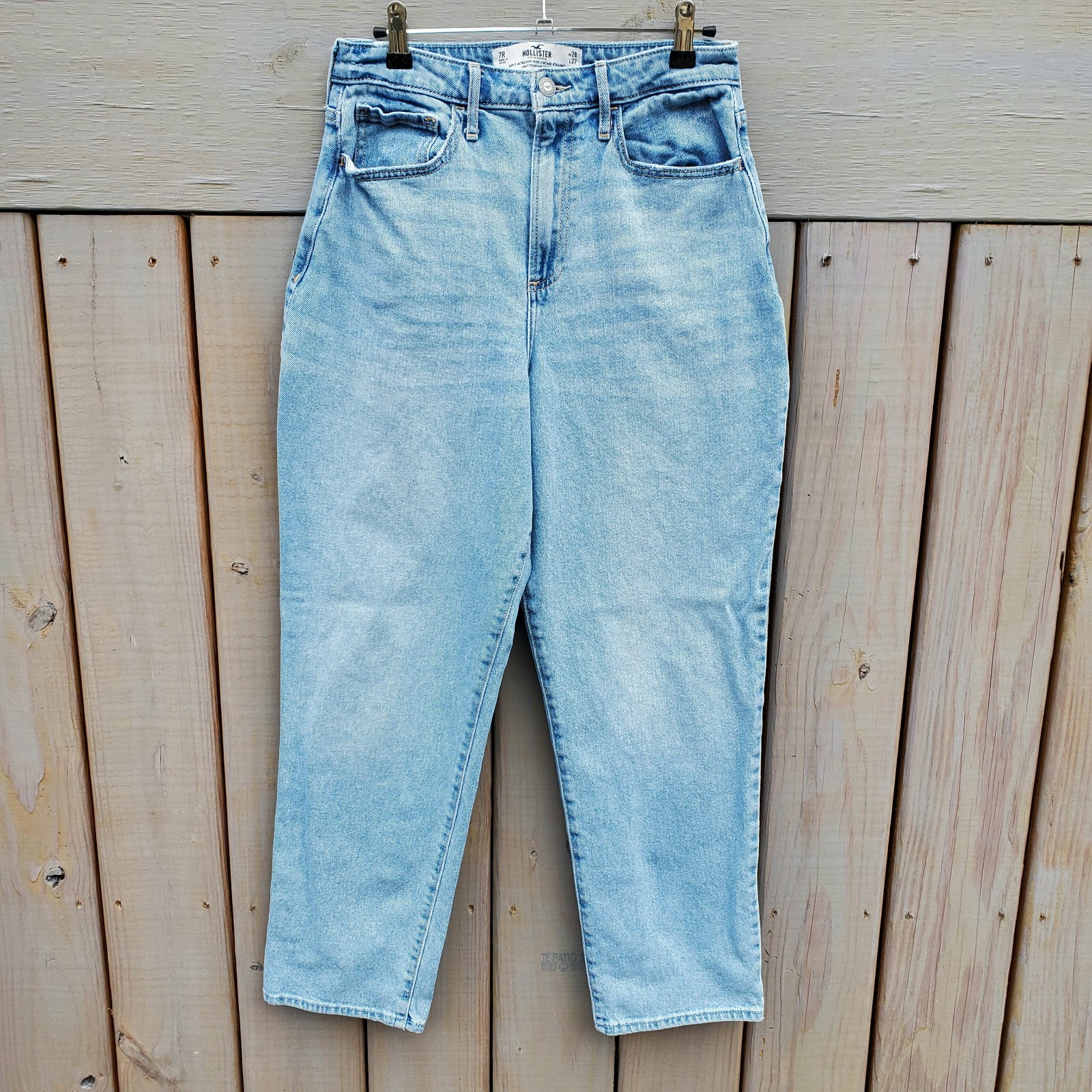 Hollister Women's Curvy Ultra High-Rise Vintage Straight Leg Jeans 7R (28×27)