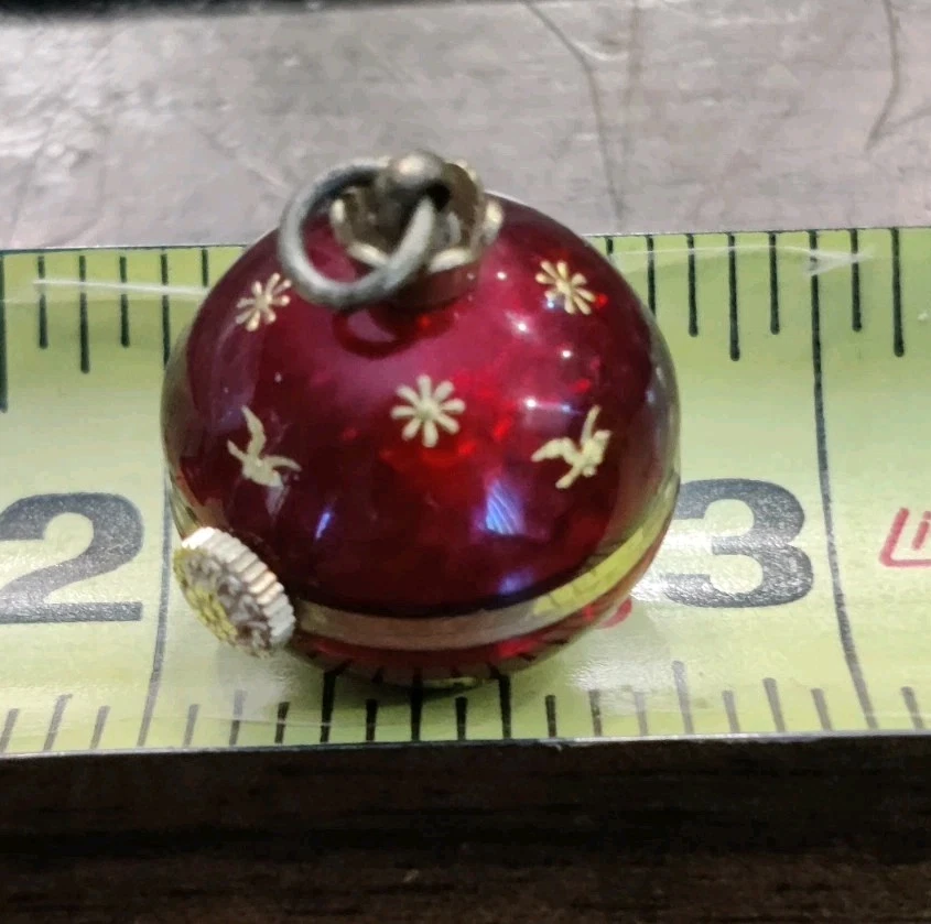 Reloj Colgante Atlanta Geneve Hecho en Suiza Orbe Esmalte Rojo Pintado a Mano Pájaros Dorados Foto 3 de 4