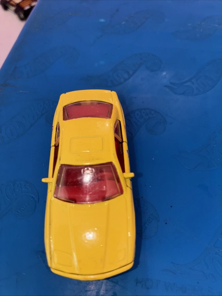 Vintage 1992 Matchbox BMW 850i Diecast Car – Coca-Cola Polar Bears Edition - Image 3 of 4