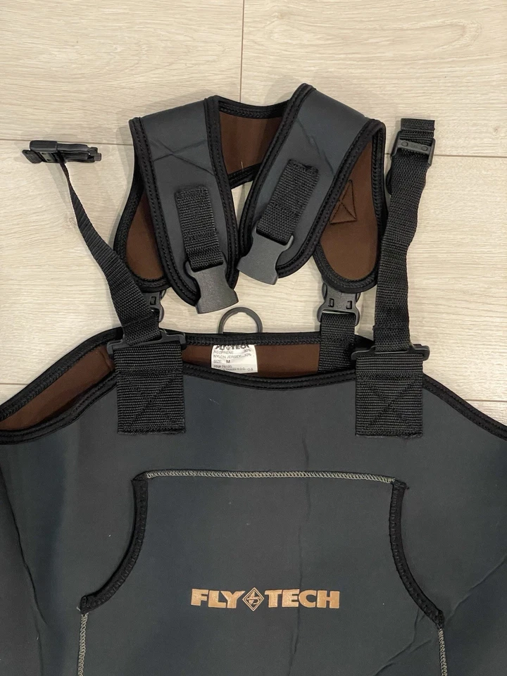 Fly Tech Fishing Wader Size M - Neoprene- Adjustable Strap - Image 4 of 4