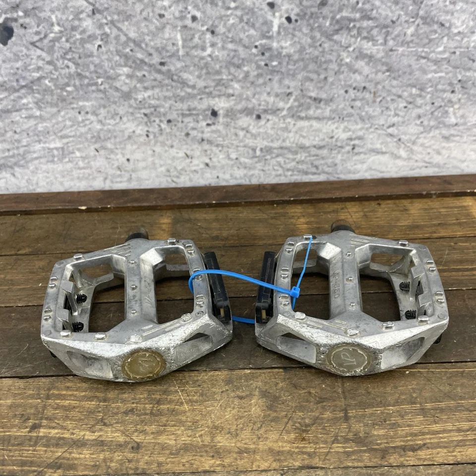 VP Components VP-550 BMX Platform Pedals 9/16" Aluminum Mongoose KO 90s 00s - Image 2 of 4