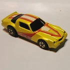Hot Wheels Camaro Z28 Yellow w Black Walls Gold Rims Limited Vintage Collectible