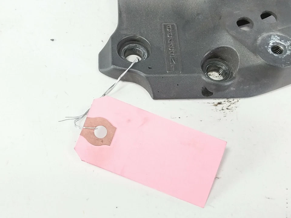 08 09 川崎 Concours ZG1400 前链轮保护套 984 — 第 3/4 张图片