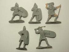 CTS 1999 China Roman Painted Plastic Toy Soldier Figures As-Is