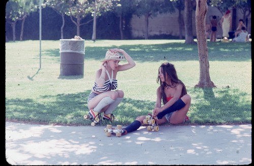 Y375 Original 35mm Slide Pin Up Vintage Beauty Model Posing Nude Risque ...