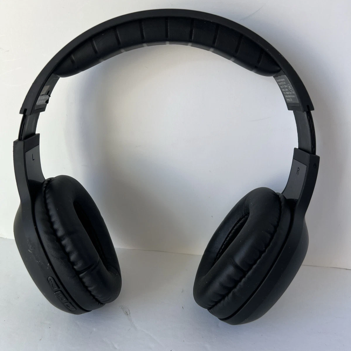TOSHIBA Bluetooth Over Ear Wireless Stereo Headphones Black RZE BT160H