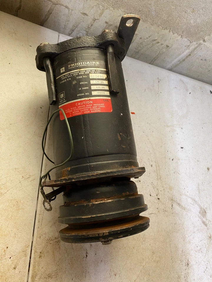 Buick Sports Wagon 1966 1967 1968 compresor de aire acondicionado 5910595 vintage original Foto 2 de 4