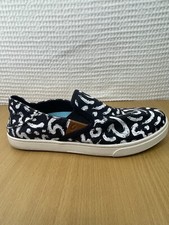 OluKai Pehuea Pow Wow Slip-On Women  s Size 9 Casual Loafers Sneaker Blue White