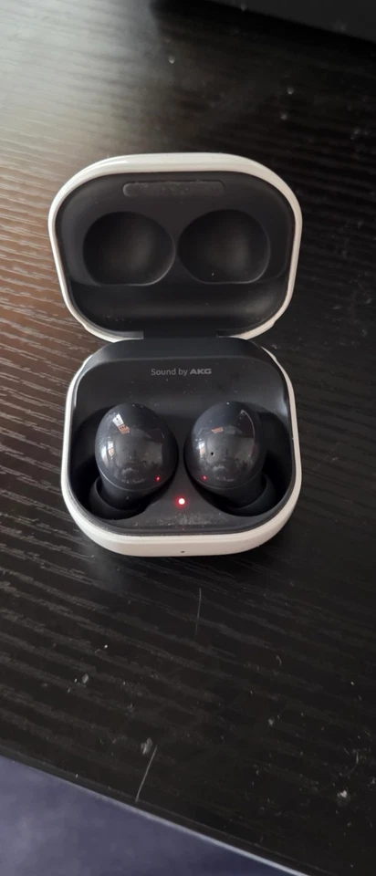 Samsung Galaxy Buds2 (Graphite), photo 1 of 3