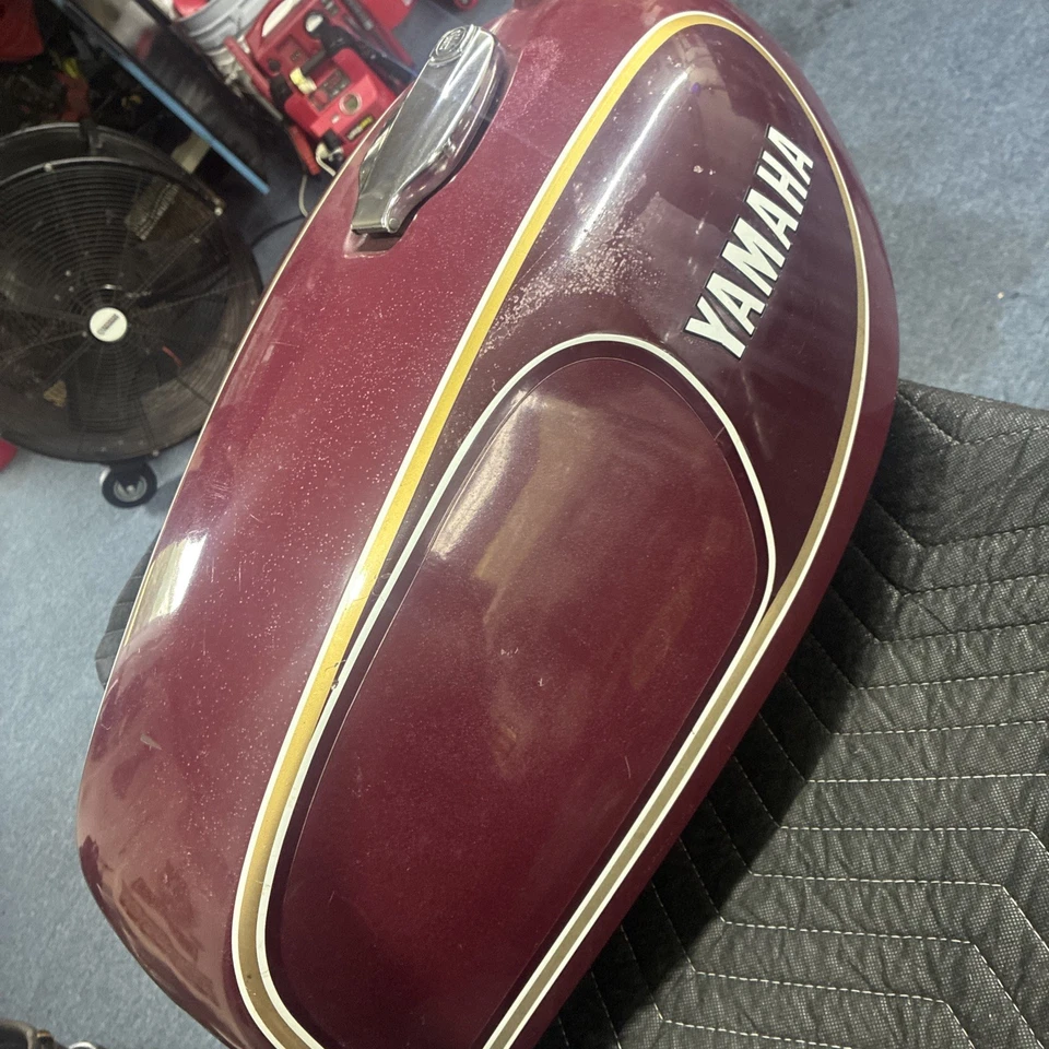 1976 Yamaha XS750 Fuel Tank - Image 4 of 4
