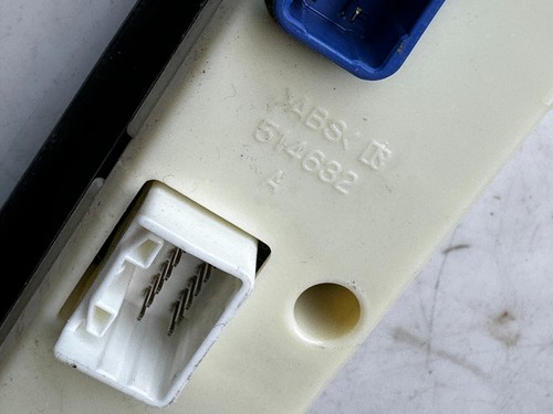 2004 - 2012 Canyon Colorado Drivers Side Master Window Switch 514632 OEM - Picture 4 of 5