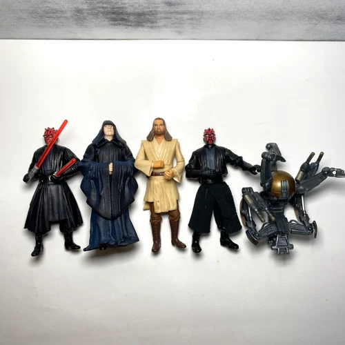 Vintage Star Wars Figures Mixed Lot of 5 LFL Hasbro 1996-1999 Various Episodes