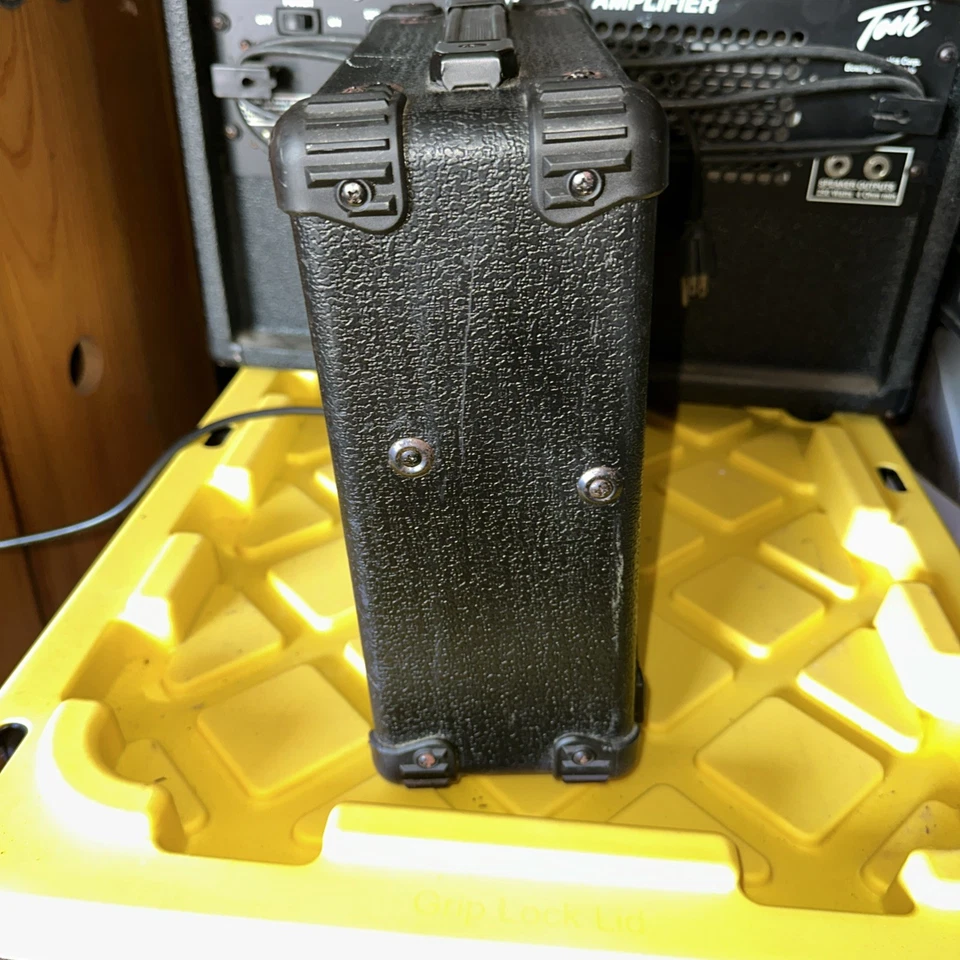 Amplificador de bajo eléctrico Lyon By Washburn LA15B de 15 vatios Foto 3 de 4