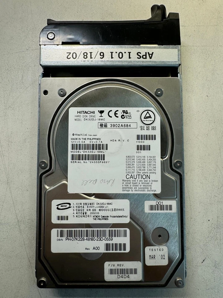 HITACHI DK32DJ-18MC 3902A684 18GB  10K RPM 4MB ULTRA160/LVD/SE 80pin SCSI 3.5" - Image 3 of 4