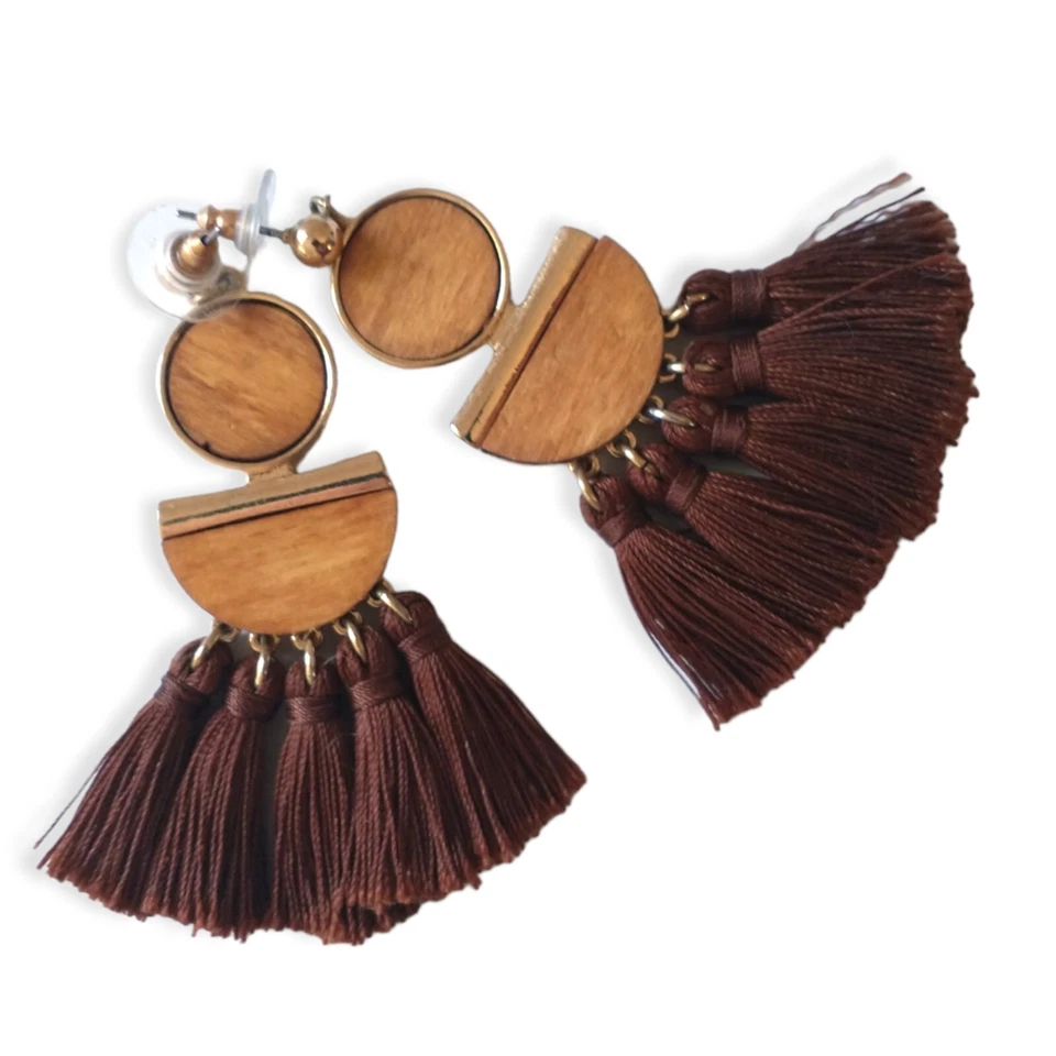 Y2K Chandelier Dangle Earrings Tassels Ethnic Wood Earthy Gold Tone Boho Indie - Image 3 of 4