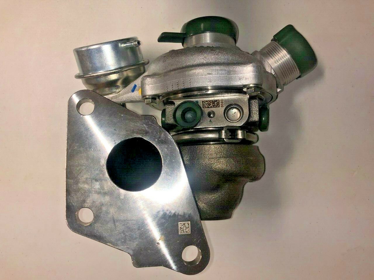 NewYall 4.6L Upper Engine Intake Manifold for Ford Ghana NewYall 4.6L Upper Engine Intake Manifold for Ford Ghana