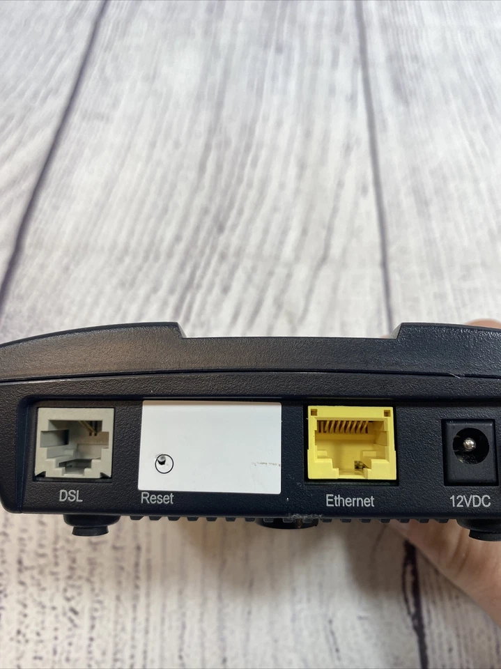 Siemens SPEEDSTREAM 4100 Ethernet DSL Modem 060-D141-A12 - Image 4 of 4