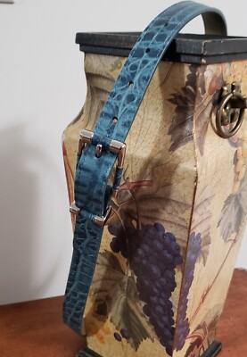 Talbots Croc Allegro Embossed Aqua Blue & Black Leather Belt  display picture 2