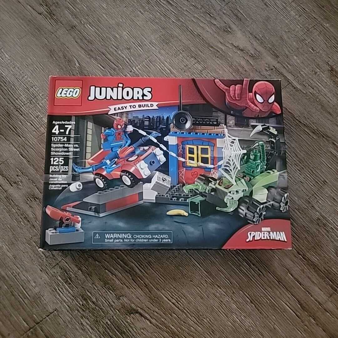LEGO 10754 JUNIORS MARVEL Spider-Man vs. Scorpion Street Showdown New Sealed Box