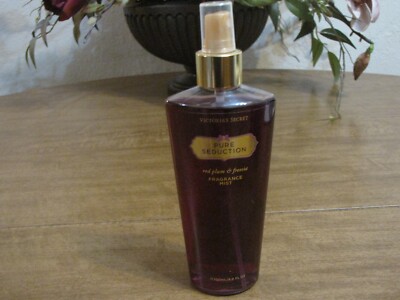 VICTORIA'S SECRET PURE SEDUCTION RED PLUM & FREESIA 8.4 OZ MIST