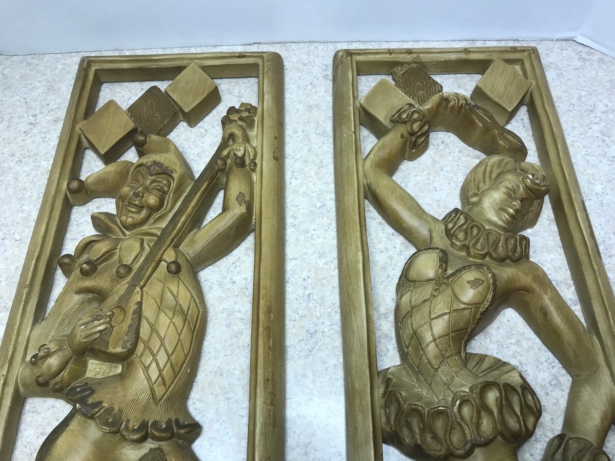 VINTAGE UNIVERSAL STATUARY CORP CHICAGO 1957 22 ILL CHALKWARE JOKERS WALL  ART | eBay