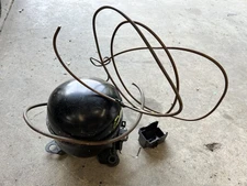 4201400 R-134A Freezer Compressor from 550 Sub-Zero Sub Zero SubZero