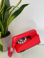 Wild & Wolf Red Push Button Trim Phone Retro 70s Reproduction